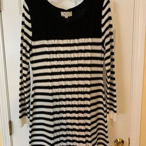 Black & White striped long sleeve knit dress by Pink Rose. New with tag.